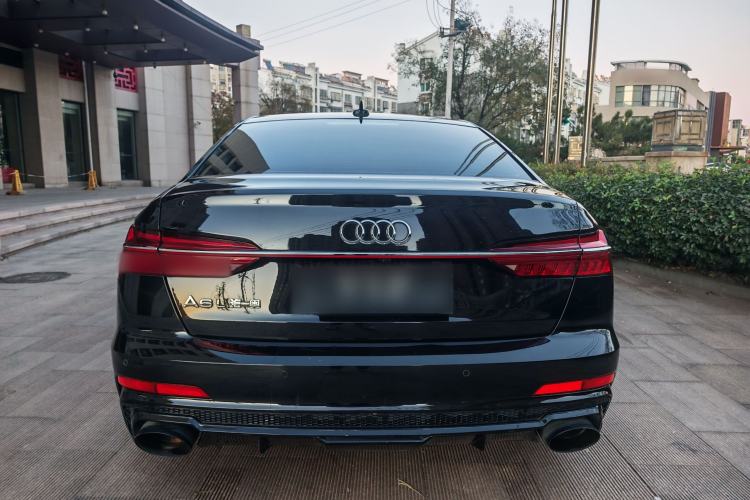 Used Audi A6L 2025 45 TFSI quattro Prestige Dynamic Edition + Premium Package Exterior 4