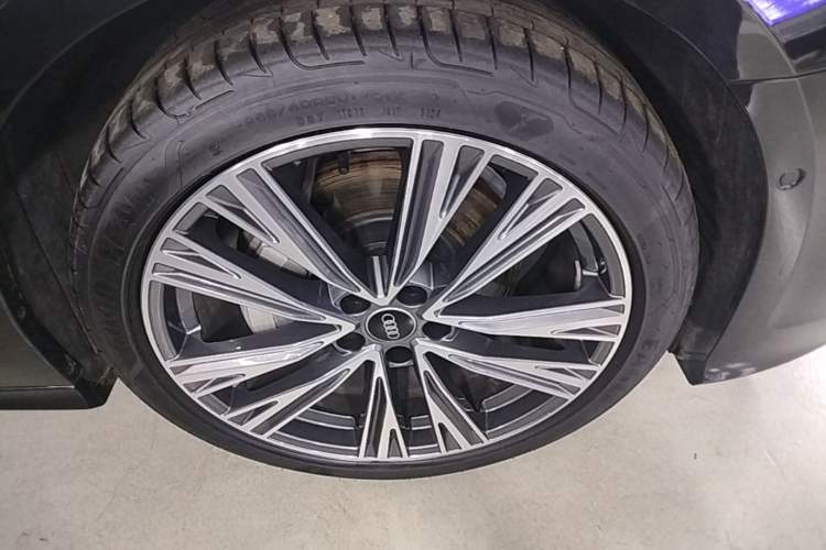 Used Audi A6L 2025 45 TFSI quattro Prestige Dynamic Edition Exterior 4