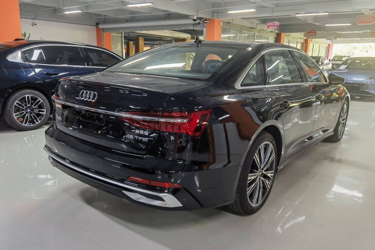 Used Audi A6L 2025 Revised 45 TFSI Prestige Dynamic Edition Exterior 6