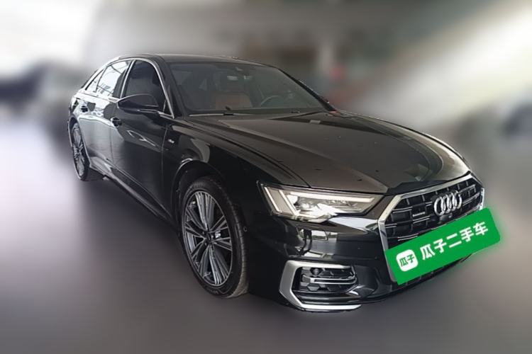 Used Audi A6L 2025 Restyled 45 TFSI quattro Prestige Dynamic Edition Front Right 45 Deg