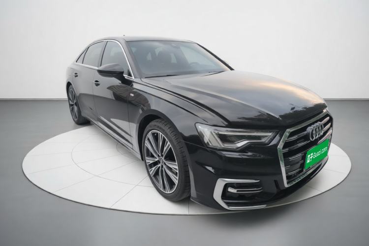 Used Audi A6L 2025 Restyled 45 TFSI quattro Prestige Dynamic Edition Front Right 45 Deg