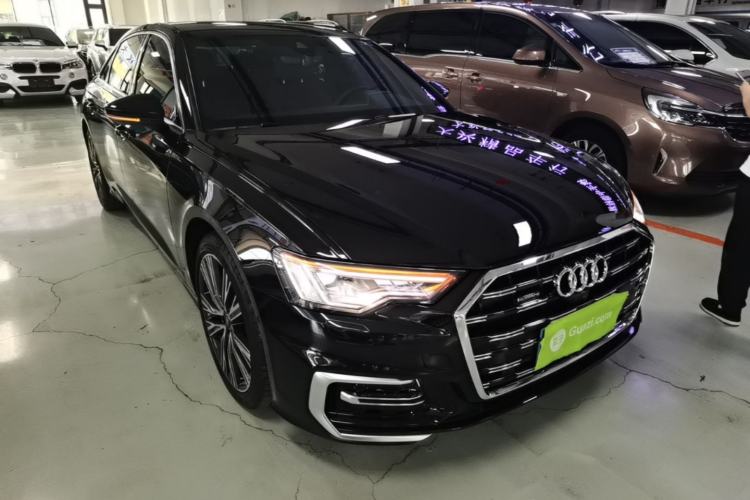Used Audi A6L 2025 45 TFSI quattro Prestige Dynamic Edition Front Right 45 Deg