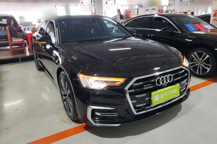 Used Audi A6L 2025 45 TFSI quattro Prestige Dynamic Edition Front Right 45 Deg
