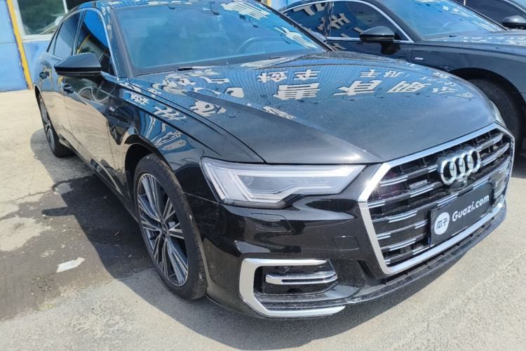 Used Audi A6L 2025 Restyled 45 TFSI quattro Prestige Dynamic Edition Front Right 45 Deg
