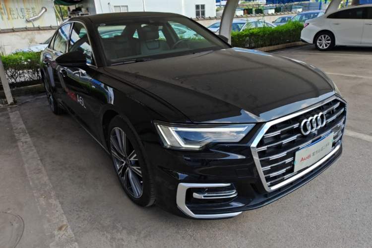 Used Audi A6L 2025 45 TFSI Prestige Dynamic Edition Front Right 45 Deg