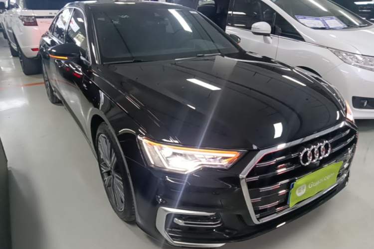 Used Audi A6L 2025 Restyled 45 TFSI quattro Prestige Dynamic Edition Front Right 45 Deg