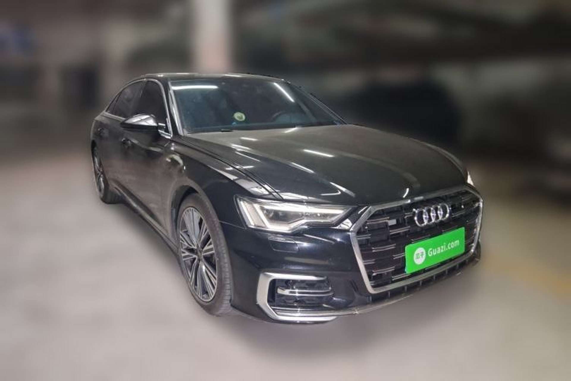 Used Audi A6L 2025 40 TFSI Luxury Dynamic Edition Front Right 45 Deg