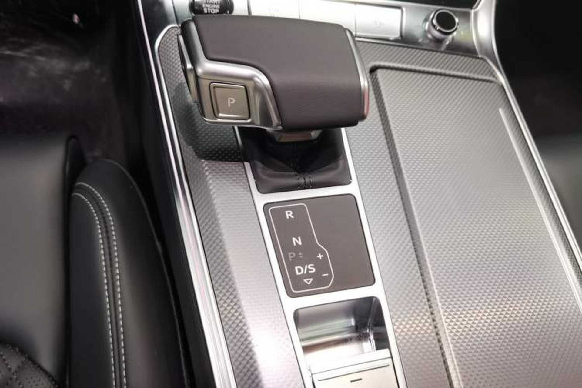 Used Audi A6L 2025 Revised 45 TFSI Prestige Dynamic Edition Gear Lever