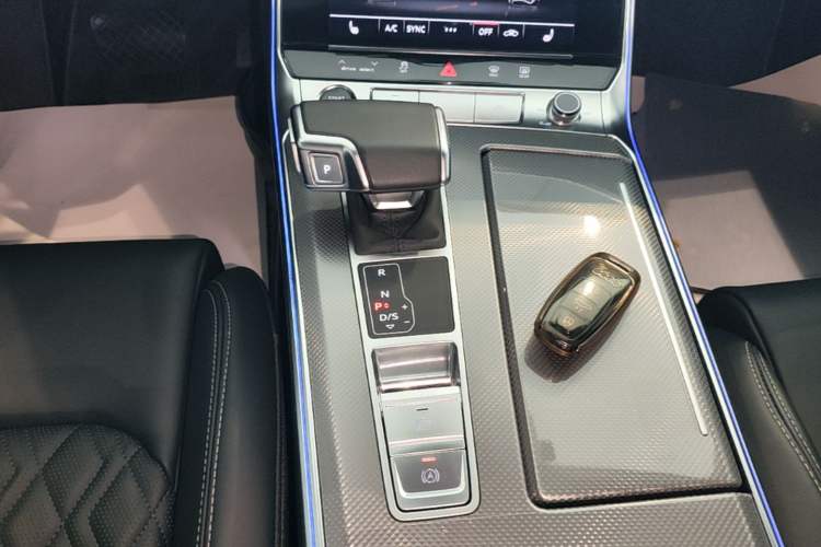 Used Audi A6L 2025 Revised 45 TFSI Prestige Dynamic Edition Gear Lever