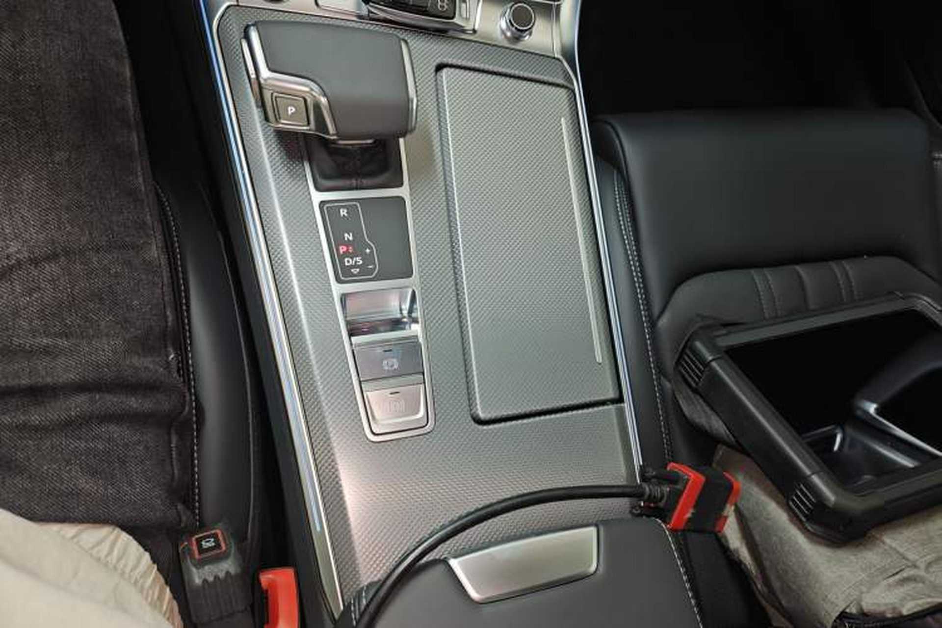Used Audi A6L 2025 Revised 40 TFSI Luxury Dynamic Edition Gear Lever