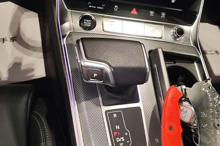 Used Audi A6L 2025 Revised 45 TFSI Prestige Dynamic Edition Gear Lever