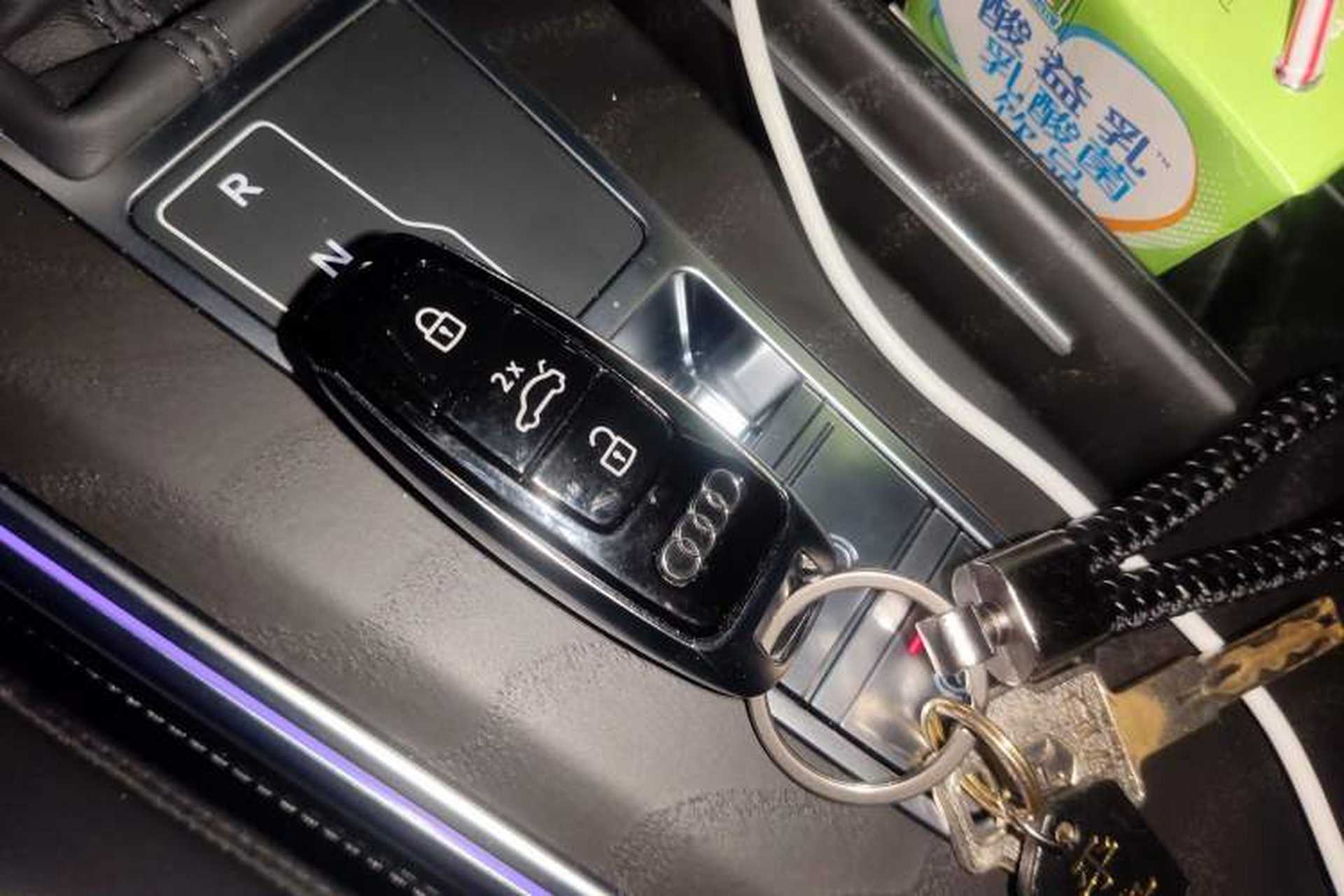 Used Audi A6L 2025 Restyled 45 TFSI quattro Prestige Dynamic Edition Gear Lever