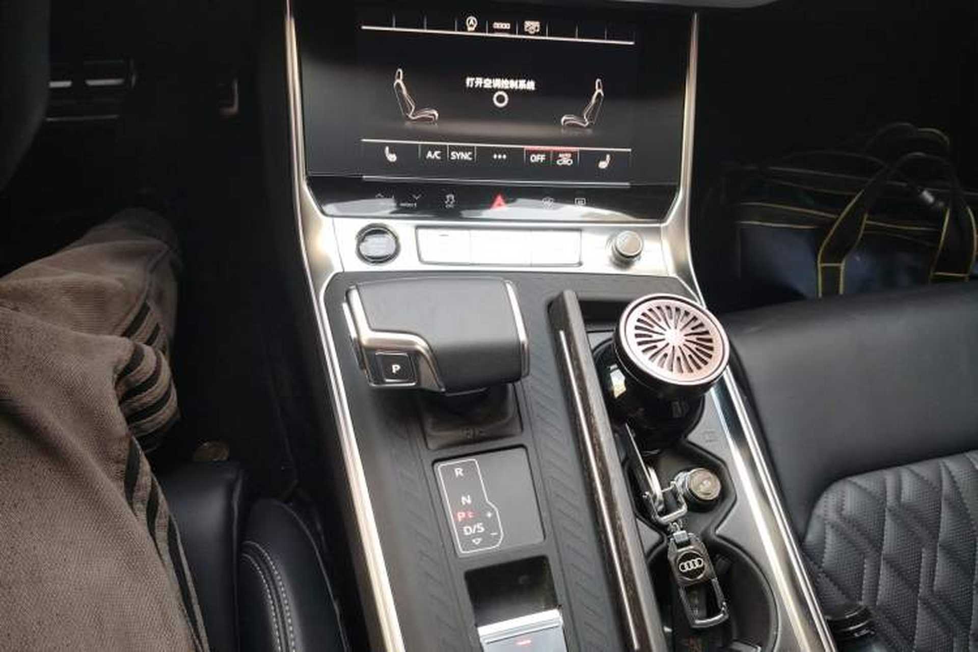 Used Audi A6L 2025 Restyled 45 TFSI quattro Prestige Dynamic Edition Gear Lever