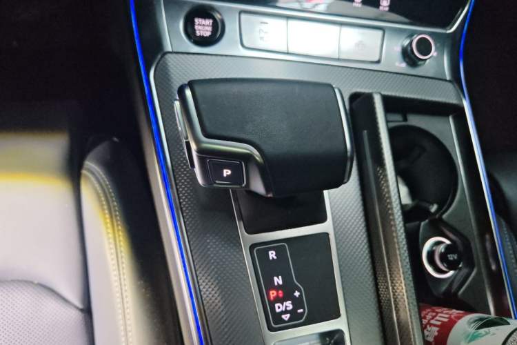 Used Audi A6L 2025 40 TFSI Luxury Dynamic Edition Gear Lever