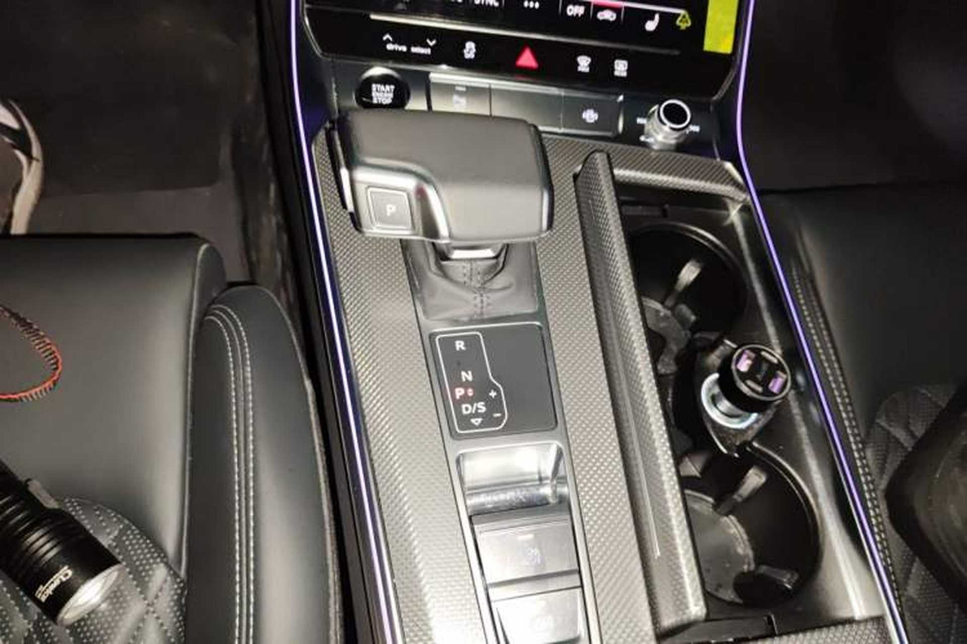 Used Audi A6L 2025 Revised 45 TFSI Prestige Dynamic Edition Gear Lever