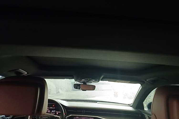 Used Audi A6L 2025 Restyled 45 TFSI quattro Prestige Dynamic Edition Headliner