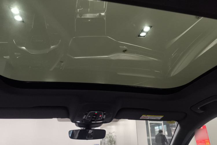 Used Audi A6L 2025 Restyled 45 TFSI quattro Prestige Dynamic Edition Headliner