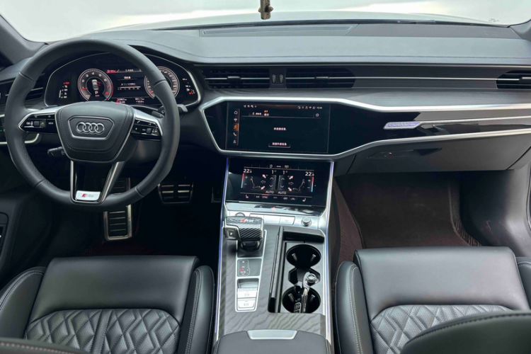 Used Audi A6L 2025 Restyled 45 TFSI quattro Prestige Dynamic Edition Headliner