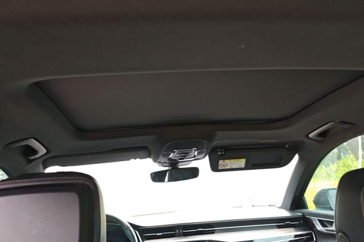 Used Audi A6L 2025 45 TFSI quattro Prestige Dynamic Edition Headliner