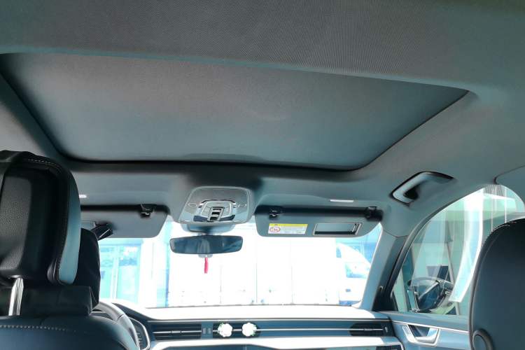 Used Audi A6L 2025 Revised 45 TFSI Prestige Dynamic Edition Headliner