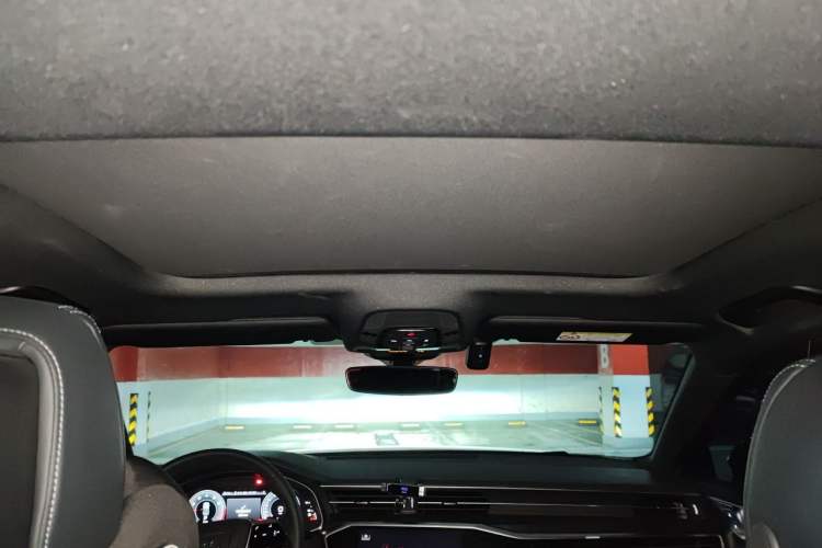 Used Audi A6L 2025 Revised 45 TFSI Prestige Dynamic Edition Headliner
