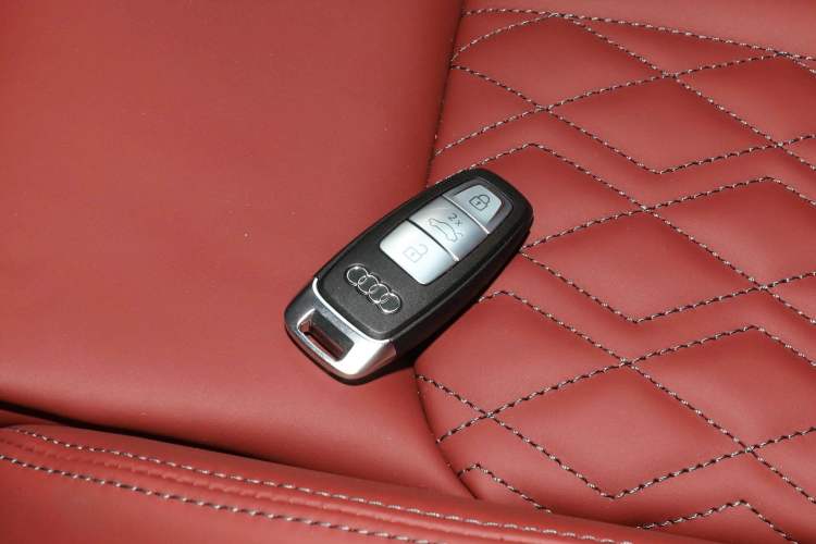 Used Audi A6L 2025 Updated 55 TFSI quattro Prestige Dynamic Edition Interior 1