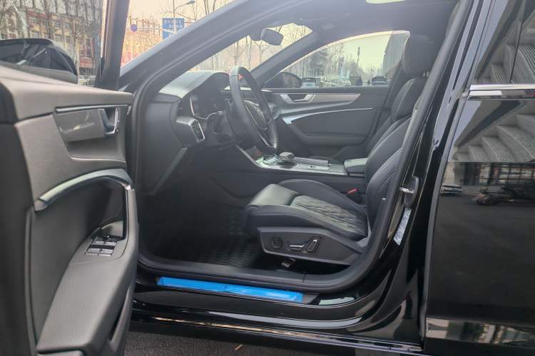 Used Audi A6L 2025 45 TFSI Prestige Dynamic Edition Interior 1