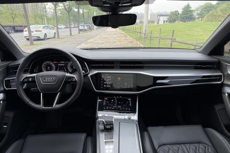 Used Audi A6L 2025 Revised 45 TFSI Prestige Dynamic Edition Interior 1