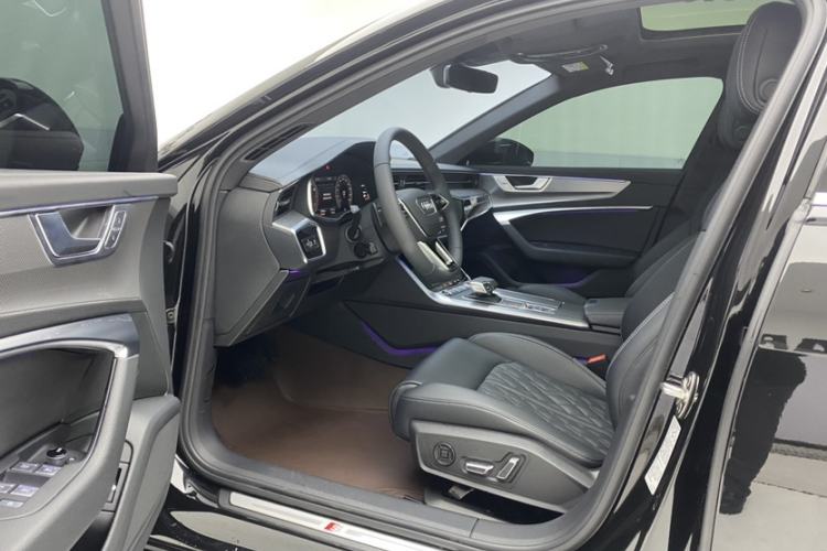 Used Audi A6L 2025 45 TFSI Prestige Dynamic Edition Interior 2