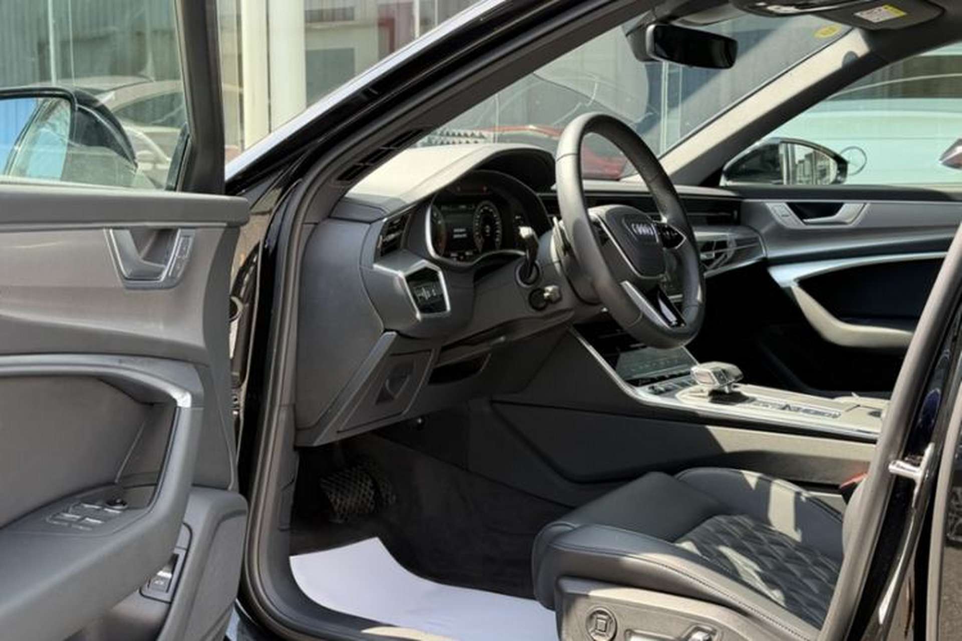 Used Audi A6L 2025 Revised 45 TFSI Prestige Dynamic Edition Interior 2