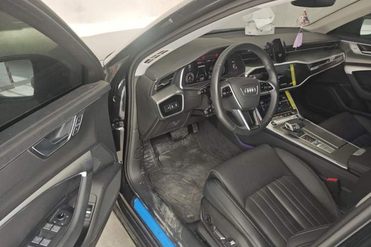Used Audi A6L 2025 45 TFSI Prestige Dynamic Edition Interior 3