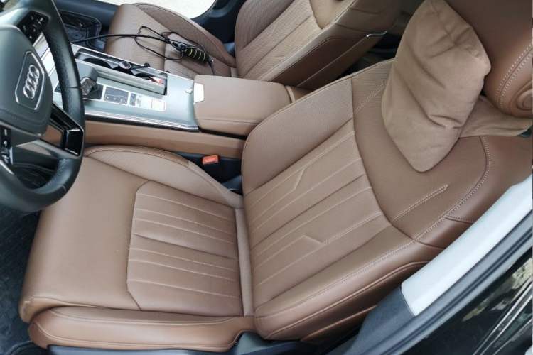 Used Audi A6L 2025 45 TFSI Prestige Dynamic Edition + Ventilated Comfort Package Interior 3