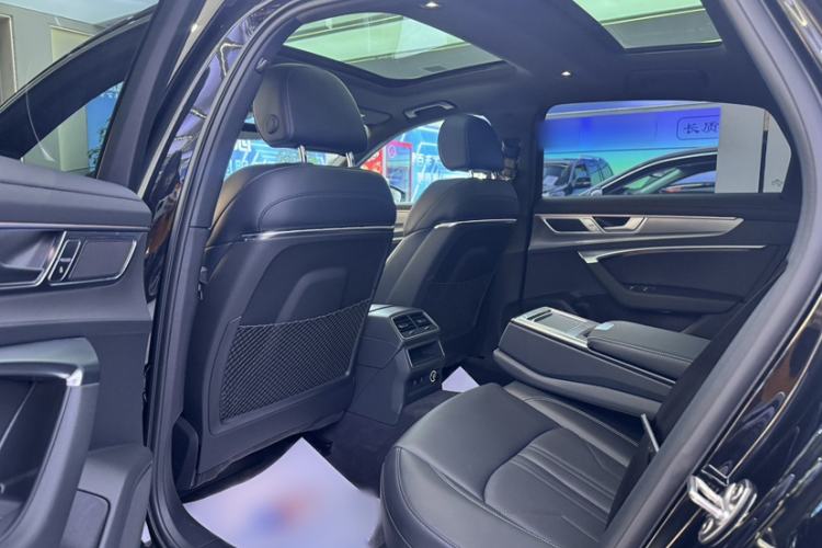 Used Audi A6L 2025 40 TFSI Luxury Dynamic Edition Interior 3