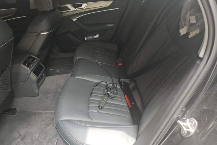 Used Audi A6L 2025 45 TFSI Prestige Dynamic Edition Interior 4