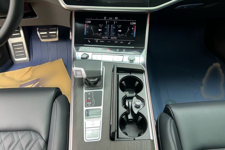 Used Audi A6L 2025 45 TFSI quattro Prestige Dynamic Edition Interior 4