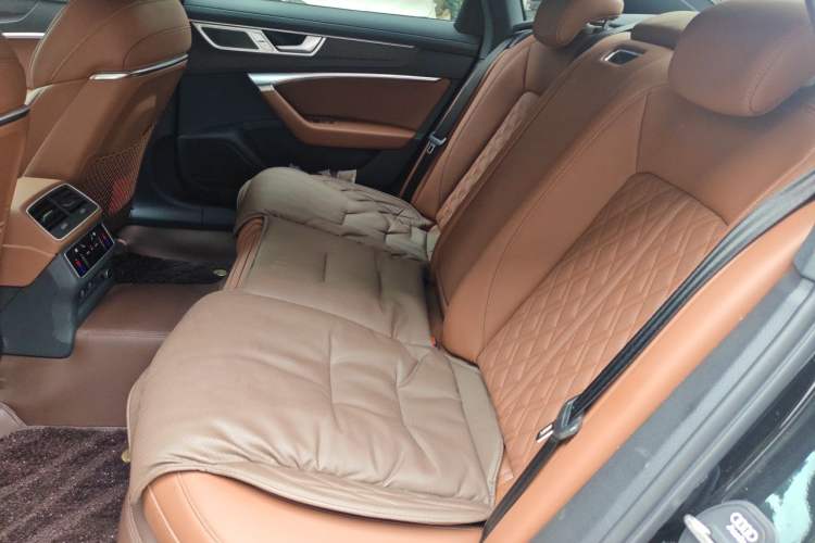 Used Audi A6L 2025 Restyled 45 TFSI quattro Prestige Dynamic Edition Interior 4