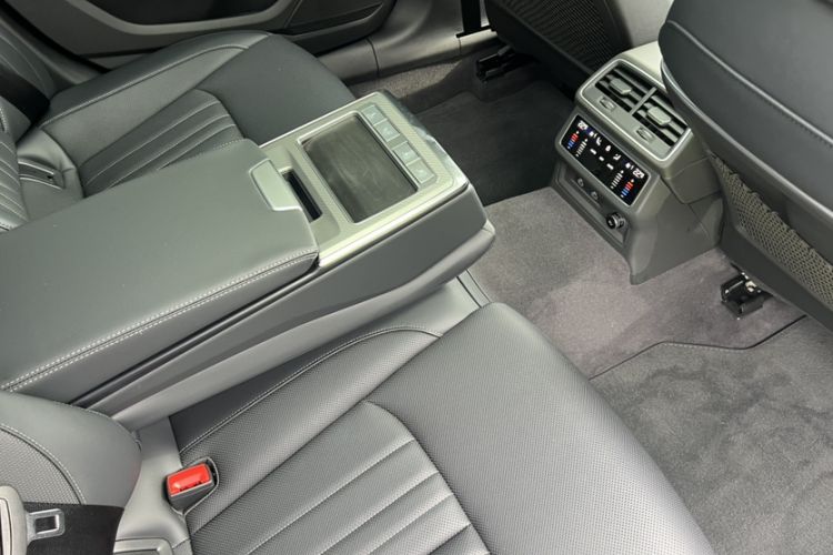 Used Audi A6L 2025 45 TFSI Prestige Dynamic Edition Interior 6