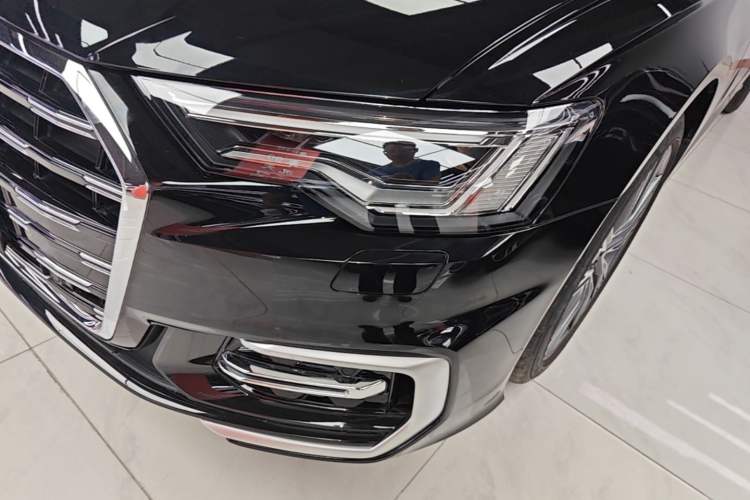 Used Audi A6L 2025 Updated 55 TFSI quattro Prestige Dynamic Edition Left Front Headlight