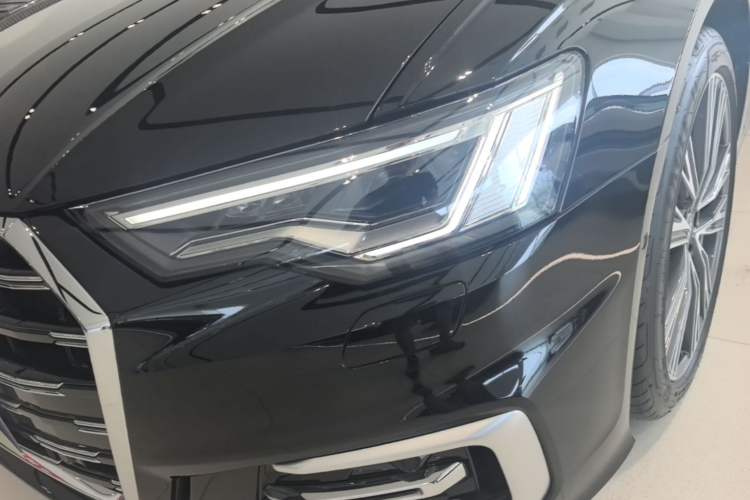 Used Audi A6L 2025 Restyled 45 TFSI quattro Prestige Dynamic Edition Left Front Headlight