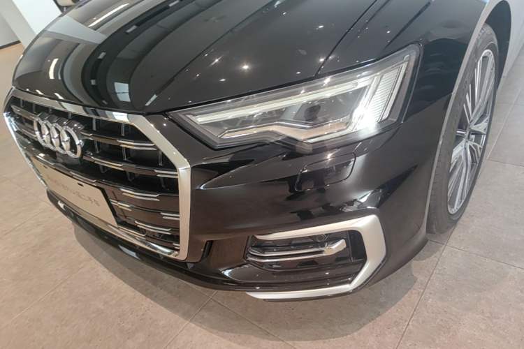 Used Audi A6L 2025 Restyled 45 TFSI quattro Prestige Dynamic Edition Left Front Headlight