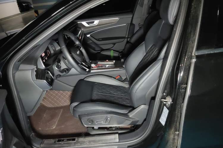 Used Audi A6L 2025 45 TFSI quattro Prestige Dynamic Edition Left Front Seat