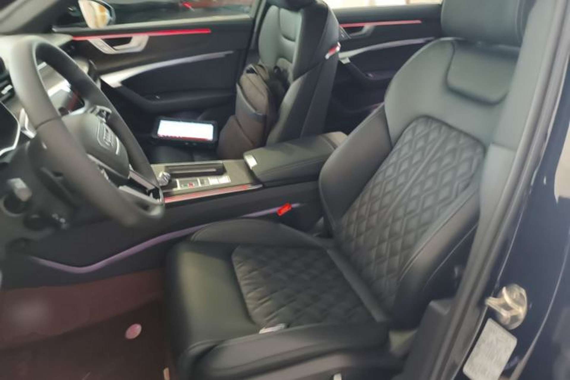 Used Audi A6L 2025 Restyled 45 TFSI quattro Prestige Dynamic Edition Left Front Seat