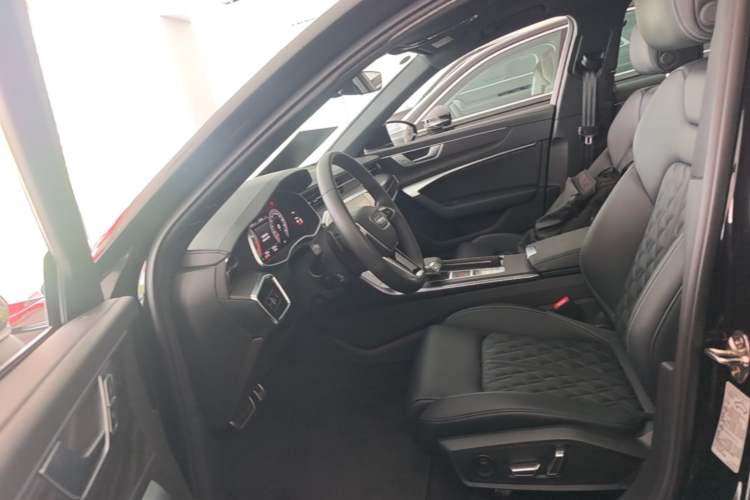 Used Audi A6L 2025 45 TFSI quattro Prestige Dynamic Edition Left Front Seat