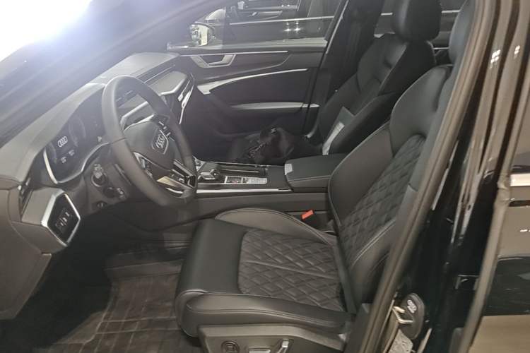 Used Audi A6L 2025 45 TFSI quattro Prestige Dynamic Edition Left Front Seat