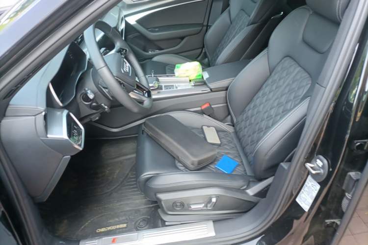 Used Audi A6L 2025 45 TFSI Prestige Dynamic Edition Left Front Seat