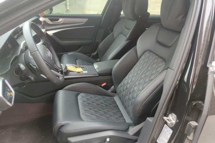 Used Audi A6L 2025 45 TFSI Prestige Dynamic Edition + Ventilated Comfort Package Left Front Seat