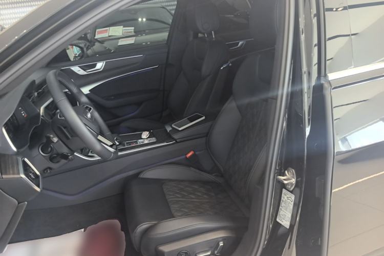 Used Audi A6L 2025 Restyled 45 TFSI quattro Prestige Dynamic Edition Left Front Seat