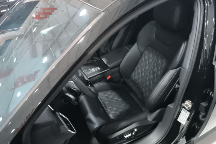 Used Audi A6L 2025 45 TFSI quattro Prestige Dynamic Edition Left Front Seat
