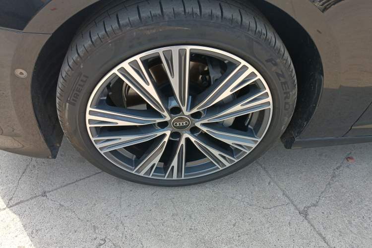 Used Audi A6L 2025 45 TFSI Prestige Dynamic Edition Left Front Wheel Hub