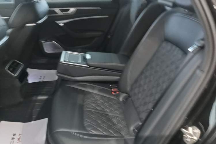 Used Audi A6L 2025 45 TFSI quattro Prestige Dynamic Edition Left Rear Seat